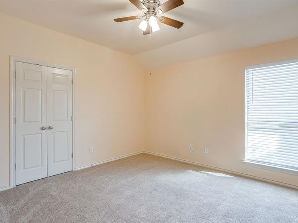 10954  Live Oak Creek Drive , Fort Worth Texas 76108