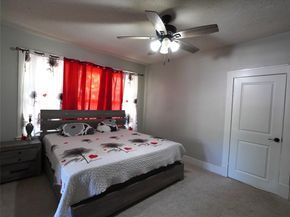 3611  Avenue H  , Fort Worth Texas 76105