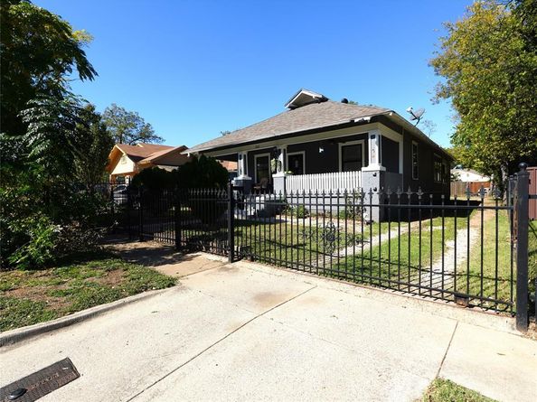 3611  Avenue H  , Fort Worth Texas 76105