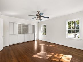 6129  McCommas Boulevard , Dallas Texas 75214