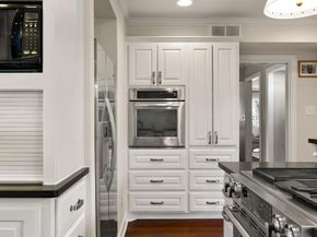 6129  McCommas Boulevard , Dallas Texas 75214