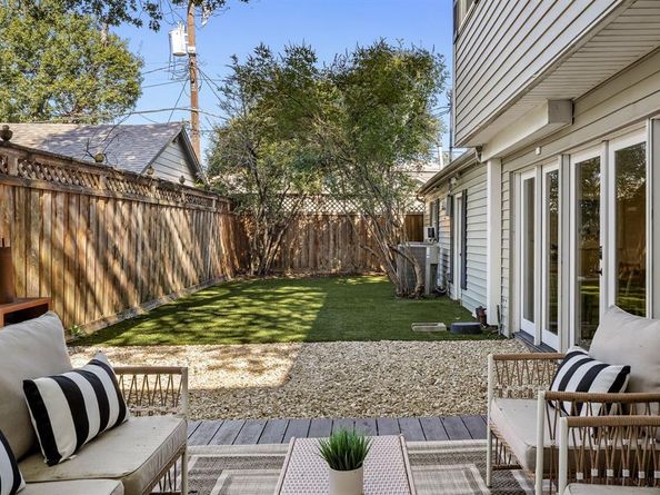 6129  McCommas Boulevard , Dallas Texas 75214