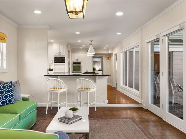 6129  McCommas Boulevard , Dallas Texas 75214