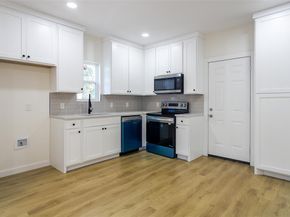 504 W Hammond Street , Fort Worth Texas 76115