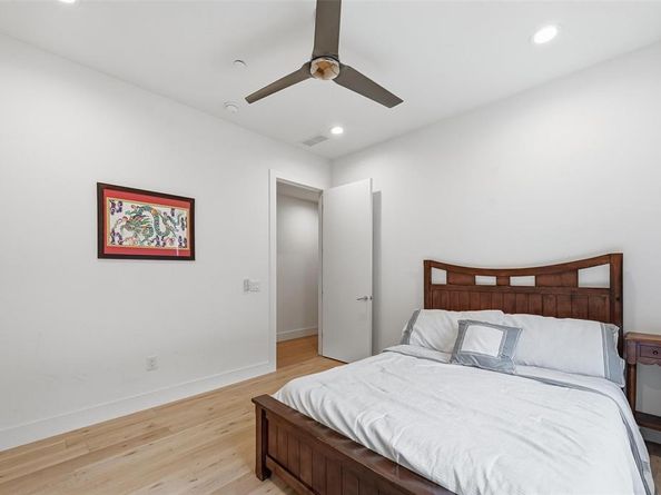 3923  Cole Avenue  101, Dallas Texas 75204