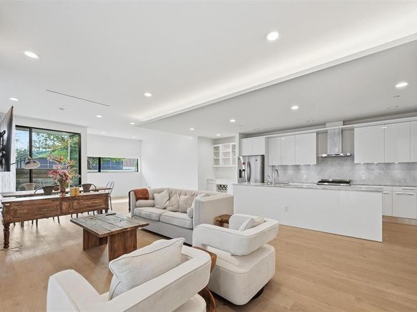 3923  Cole Avenue  101, Dallas Texas 75204