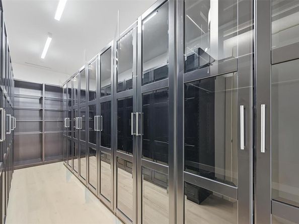 3923  Cole Avenue  101, Dallas Texas 75204