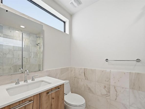 3923  Cole Avenue  101, Dallas Texas 75204