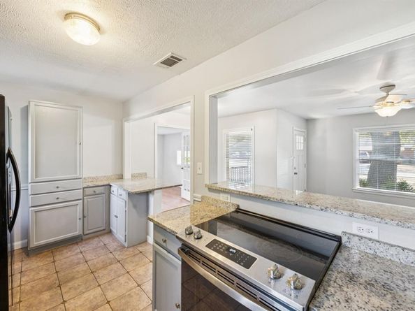 10433  Cayuga Drive , Dallas Texas 75228