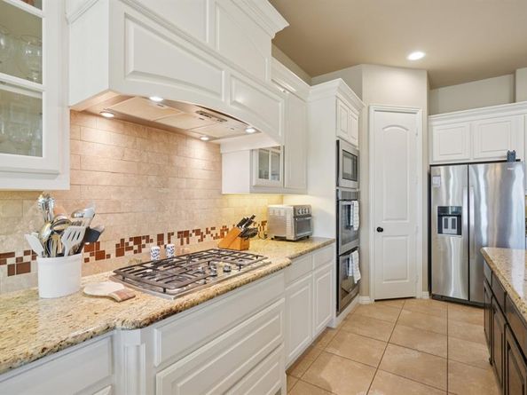 117  Crestbrook Drive , Rockwall Texas 75087