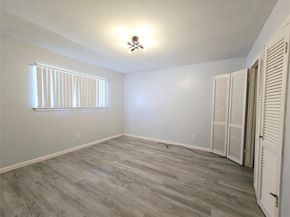 902  Spring Valley Plaza , Richardson Texas 75080