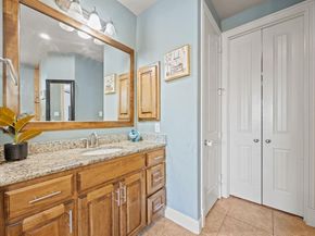 1123  Autumn Mist Way , Arlington Texas 76005