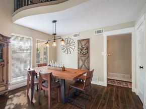 2012  Hollyhill Lane , Denton Texas 76205