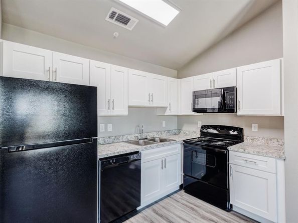 6108  Abrams Road  223, Dallas Texas 75231