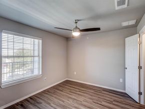 6108  Abrams Road  223, Dallas Texas 75231