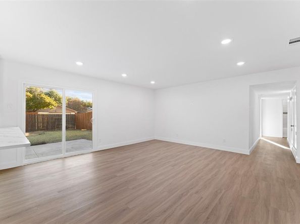 1528 W Spring Creek Parkway , Plano Texas 75023