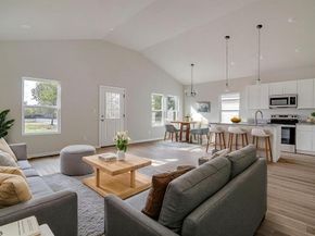 5032  Pinson Street , Fort Worth Texas 76105