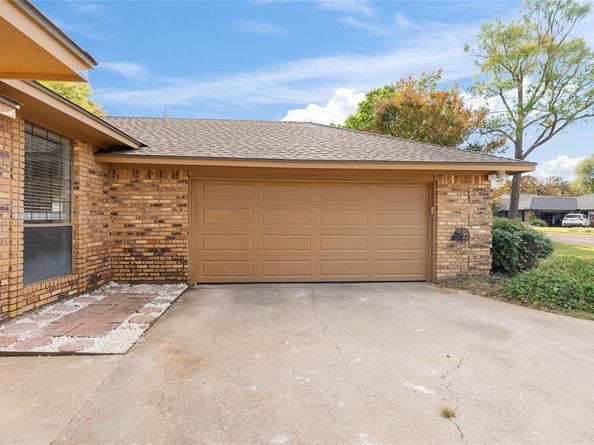 2707  Citadel Drive , Arlington Texas 76012