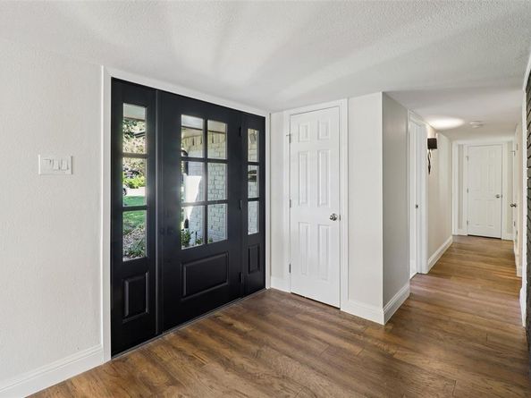 7862  La Verdura Drive , Dallas Texas 75248