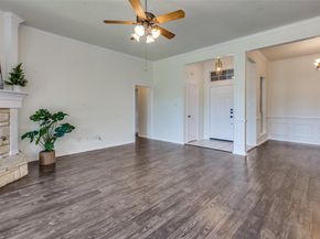 803 W Lonesome Dove Trail , Arlington Texas 76001