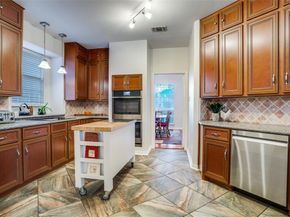 411  Wolverley Lane , Allen Texas 75002