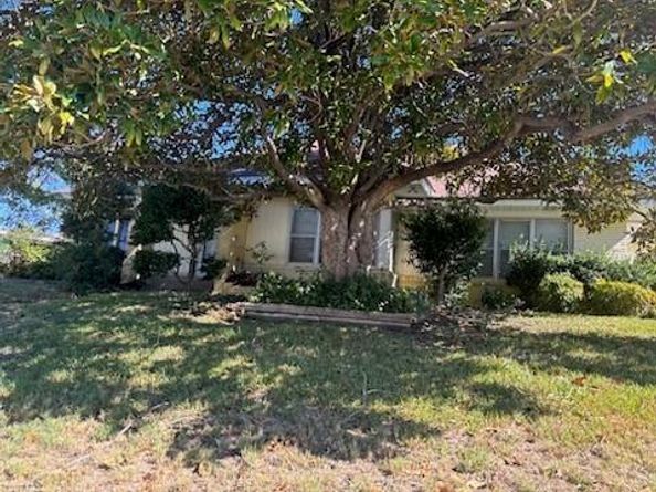 4253  Westmont Court , Fort Worth Texas 76109