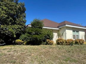 4253  Westmont Court , Fort Worth Texas 76109