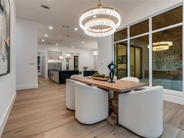 3788  Vinecrest Drive , Dallas Texas 75229