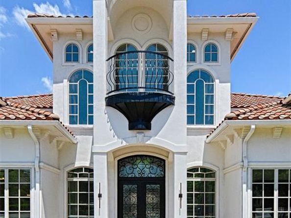 6301  Churchill Way , Dallas Texas 75230