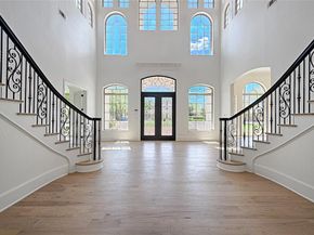 6301  Churchill Way , Dallas Texas 75230