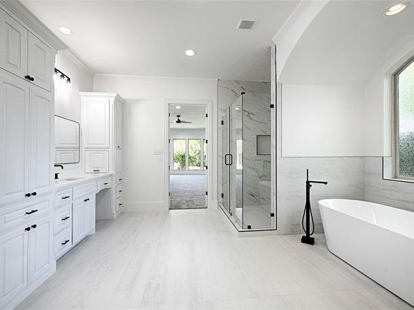 6301  Churchill Way , Dallas Texas 75230