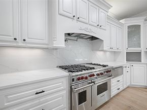 6301  Churchill Way , Dallas Texas 75230