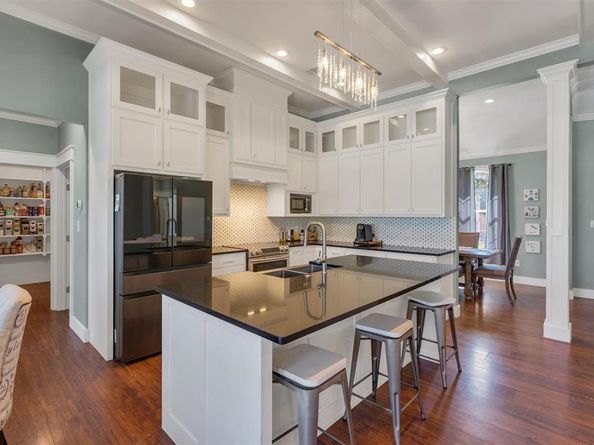 300 W Bell Street , Everman Texas 76140