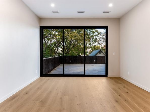 6145  Llano Avenue , Dallas Texas 75214