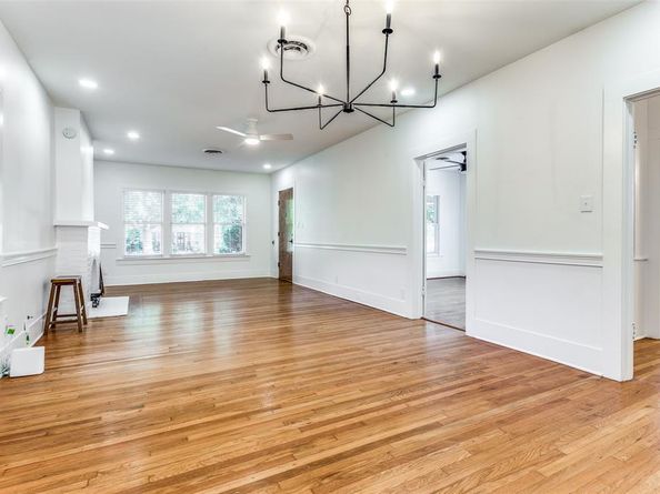 4601  Pershing Avenue , Fort Worth Texas 76107