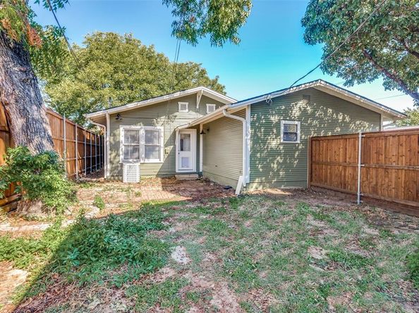 4601  Pershing Avenue , Fort Worth Texas 76107