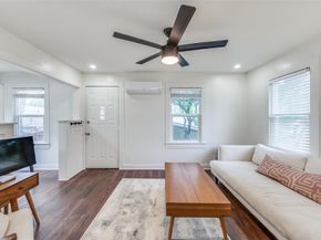 4601  Pershing Avenue , Fort Worth Texas 76107