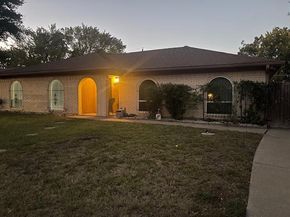 2011  Elmridge Drive , Arlington Texas 76012