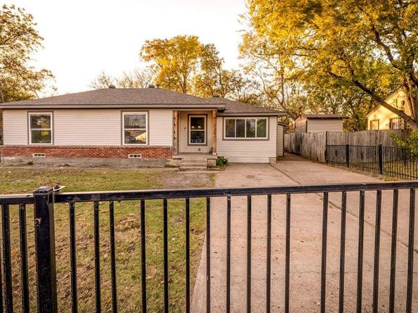 1315  Whitley Drive , Dallas Texas 75217