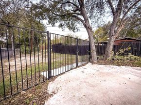 1315  Whitley Drive , Dallas Texas 75217