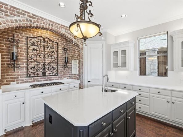 5119  Longvue Drive , Frisco Texas 75034