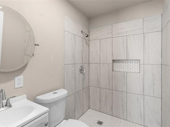 2907  Clinton Avenue , Fort Worth Texas 76106