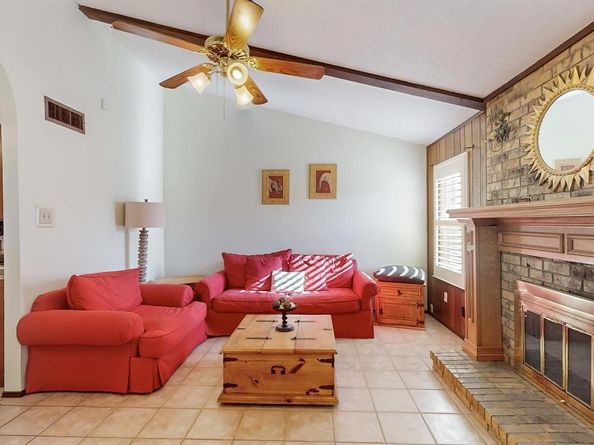 626  Kingston Place , Garland Texas 75043