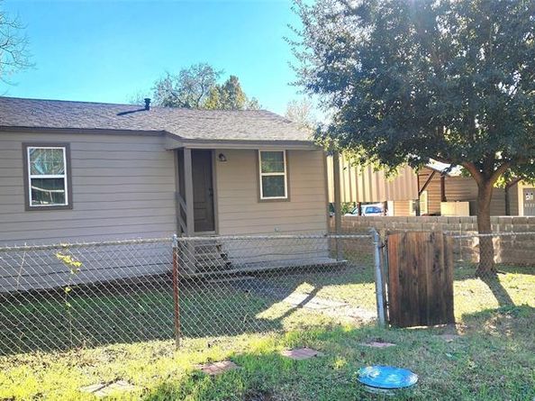 8525  Oak Haven Lane , Dallas Texas 75217