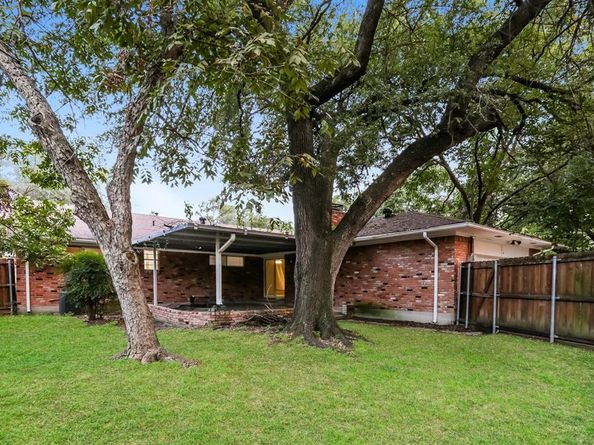 5123  Elkridge Drive , Dallas Texas 75227