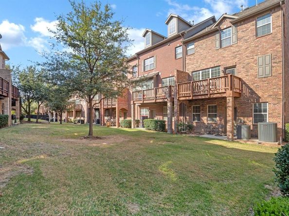 7852  Fox Horn Drive , Irving Texas 75063