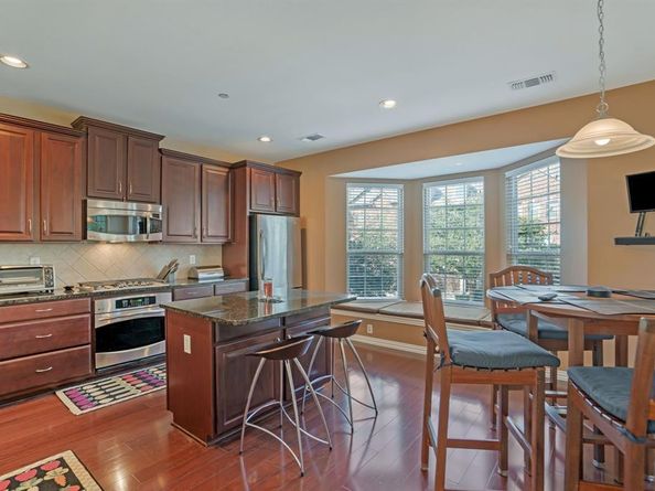 7852  Fox Horn Drive , Irving Texas 75063