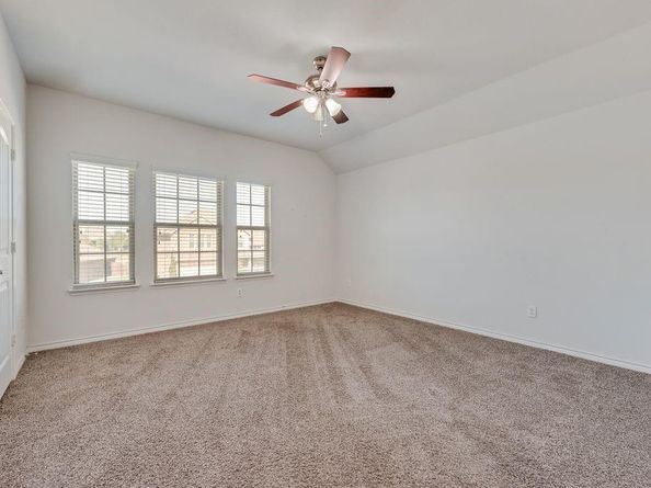 633  Bassett Hall Road , Fate Texas 75189