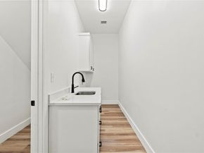 2401  Peabody Avenue , Dallas Texas 75215