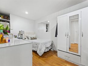 6907 Little Neck Parkway, Glen Oaks NY 11004